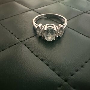 Stunning Silver Women's Ring